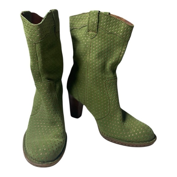 Born Women’s Genevieve Green Suede Polka Dot Heeled Boots - Picture 3 of 10